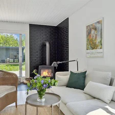 Holiday home Vilppu - 800m From The Sea By Interhome Gilleleje