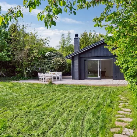 Vilppu - 800m From The Sea By Interhome