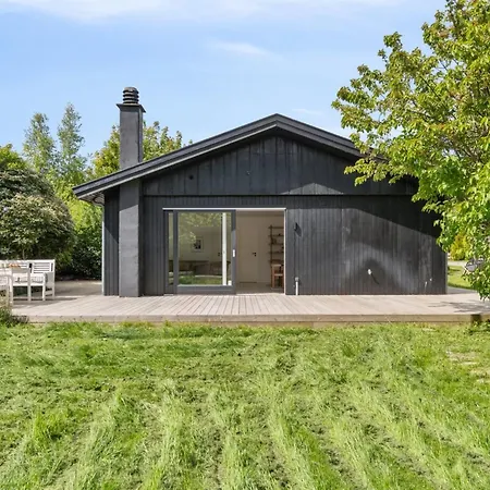 Vilppu - 800m From The Sea By Interhome Holiday home Gilleleje