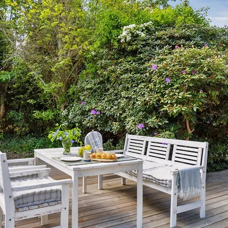 Vakantiehuis Vilppu - 800m From The Sea By Interhome Gilleleje